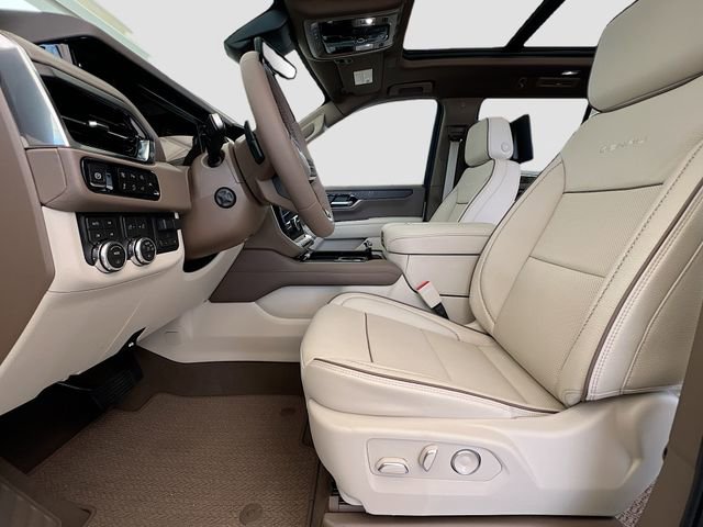 New 2026 GMC Yukon Denali w/ Denali Reserve Package image 15