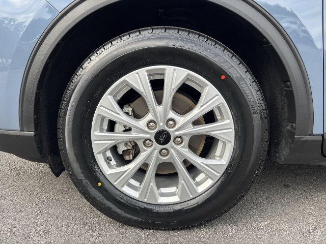 Certified 2025 Ford Escape Active FWD image 10