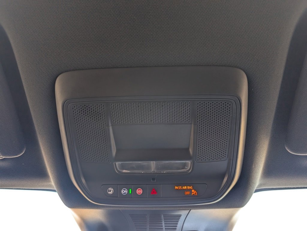 Used 2025 Chevrolet Blazer EV LT image 21