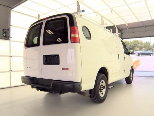 Used 2013 GMC Savana 2500 RWD image 3