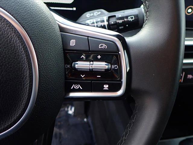 Used 2024 Kia Sorento S image 15