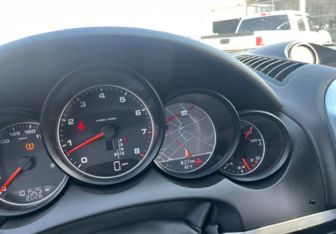 Used 2012 Porsche Cayenne image 10