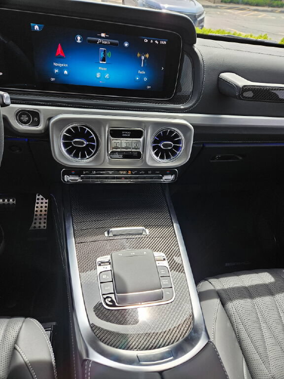 Used 2026 Mercedes-Benz G 63 AMG 4MATIC image 11