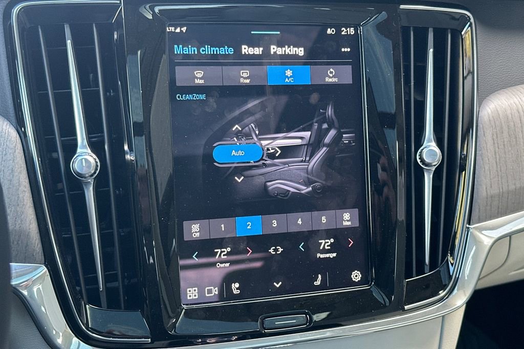 Used 2024 Volvo S90 T8 Ultimate image 21