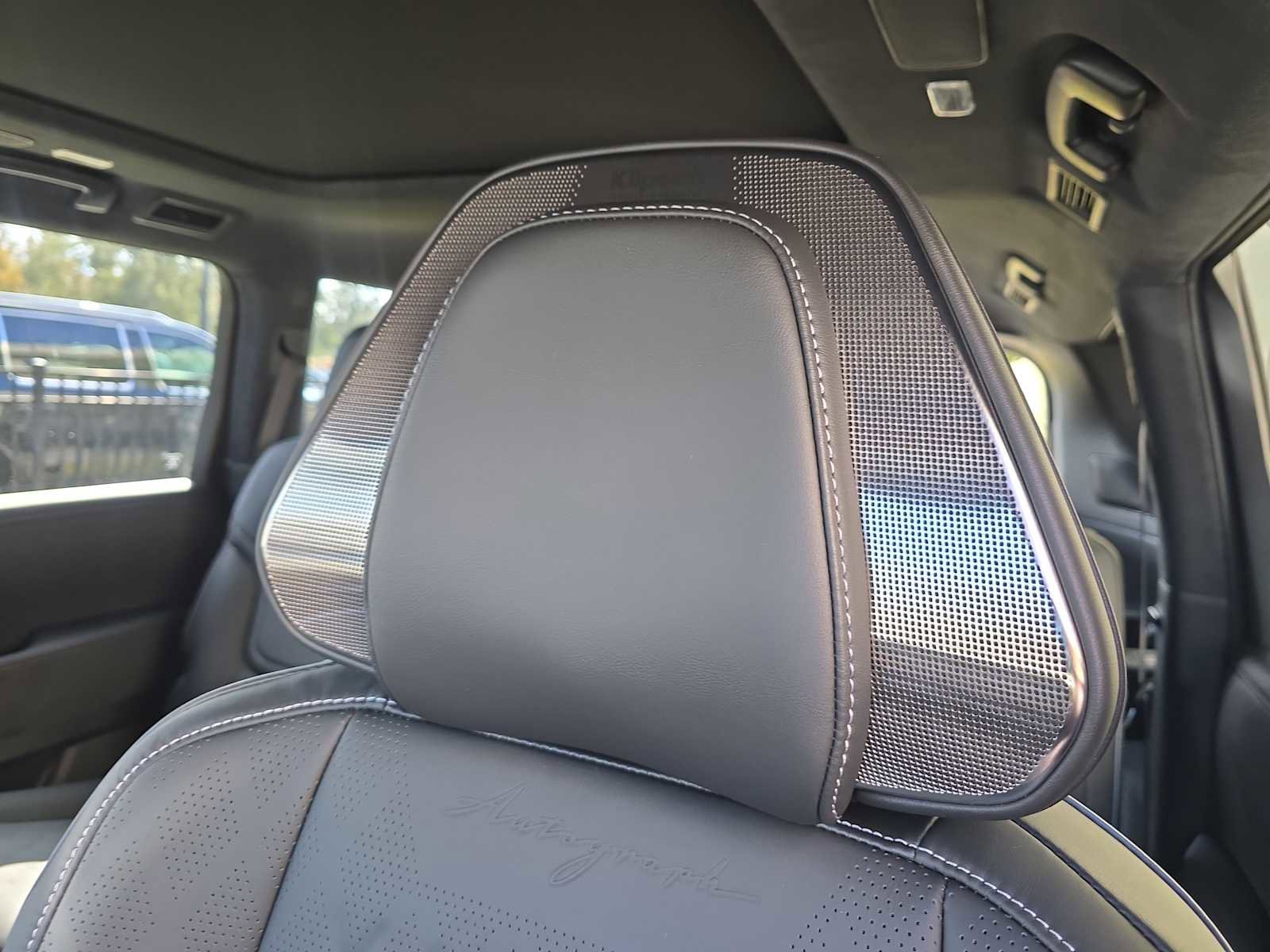 New 2026 INFINITI QX80 Autograph w/ Premium Cargo Package image 18