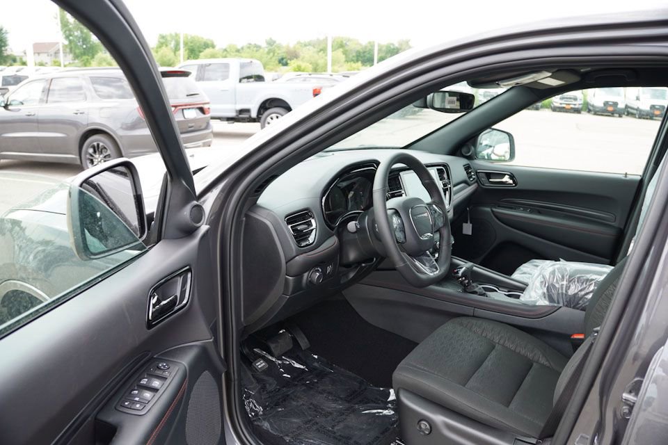 New 2025 Dodge Durango R/T w/ Blacktop Package image 10