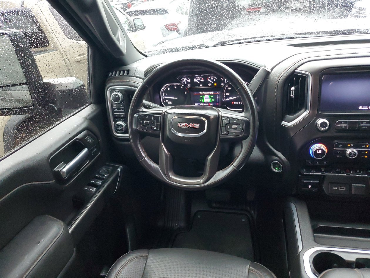 Used 2022 GMC Sierra 3500 AT4 AWD/4WD image 13