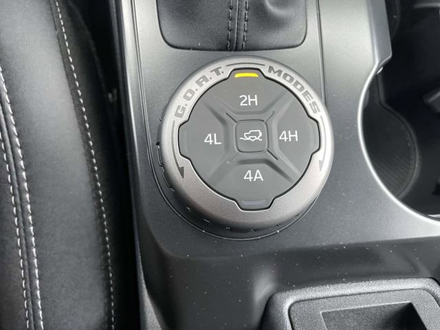 New 2025 Ford Bronco Badlands image 23