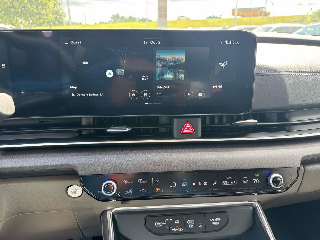 New 2026 Kia Carnival EX FWD image 28