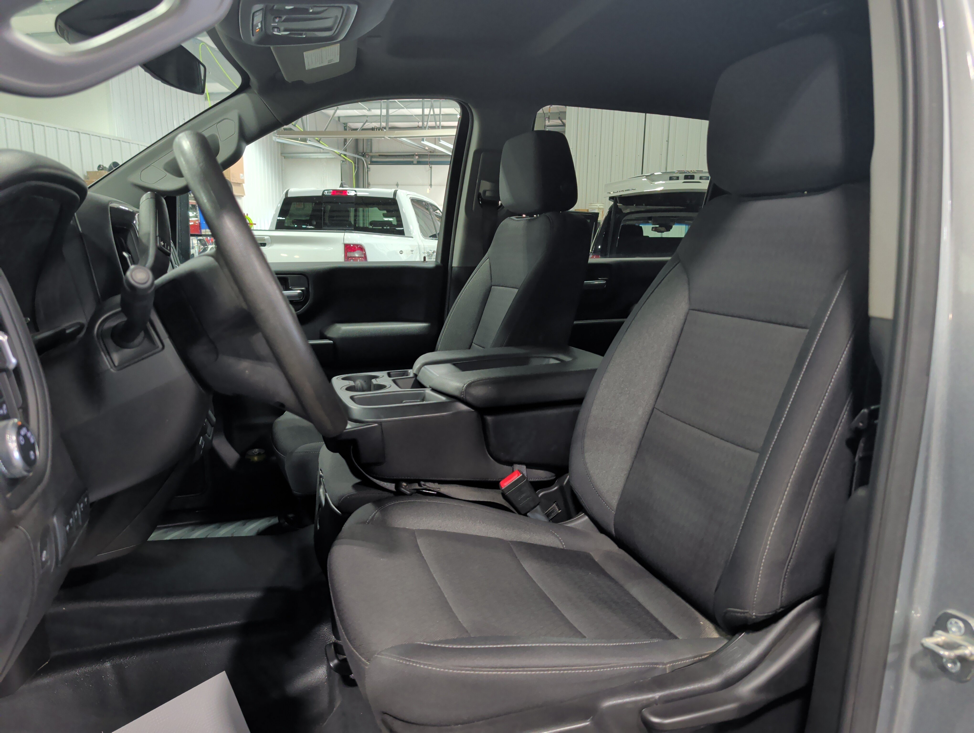 Used 2024 GMC Sierra 2500 Pro AWD/4WD image 7