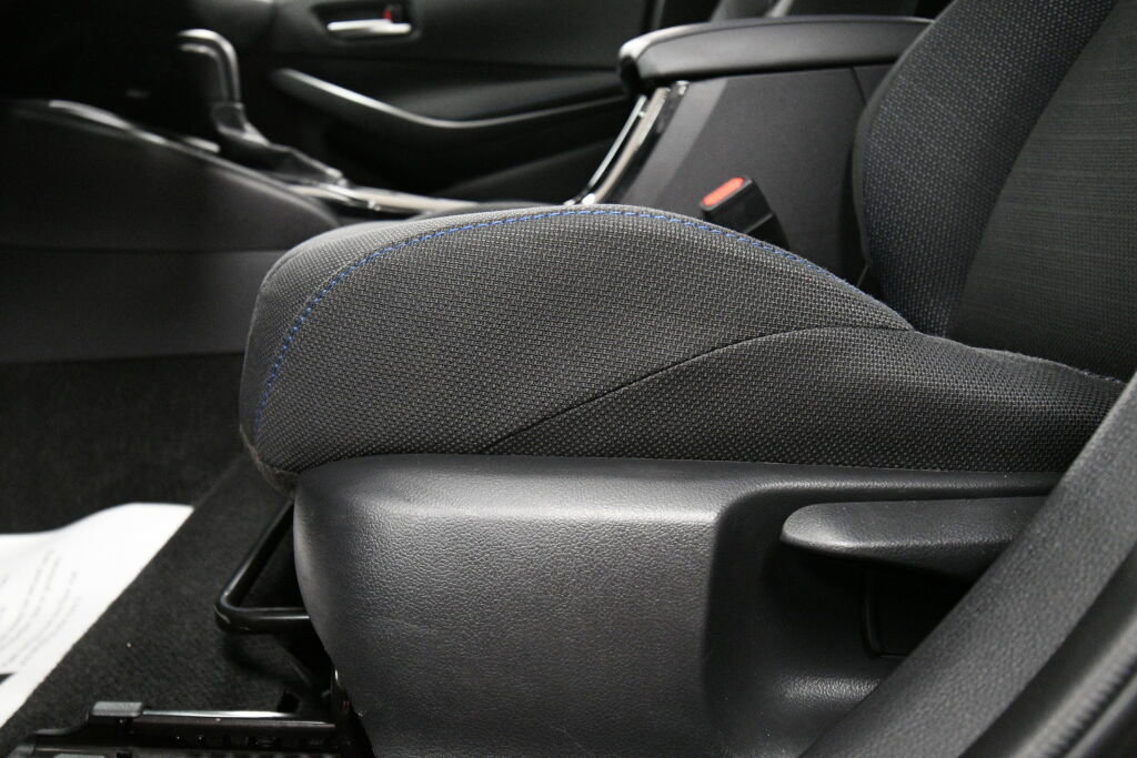 Certified 2022 Toyota Corolla SE image 10