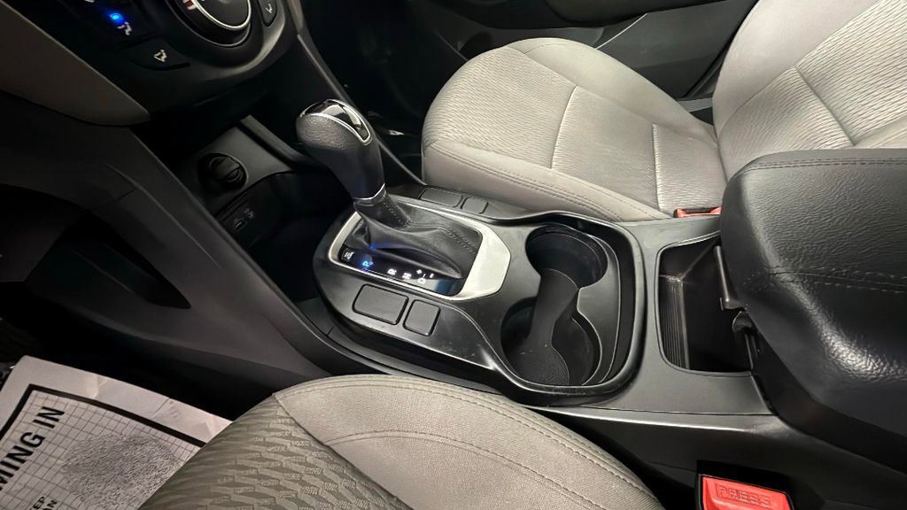 Used 2018 Hyundai Santa Fe Sport image 23