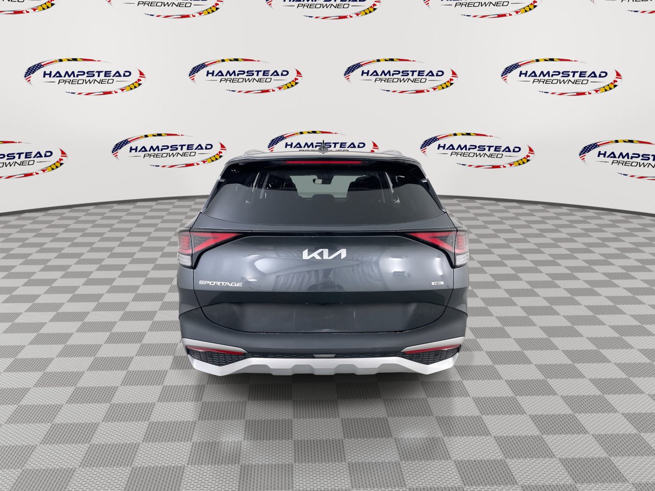 Used 2023 Kia Sportage EX AWD/4WD image 7