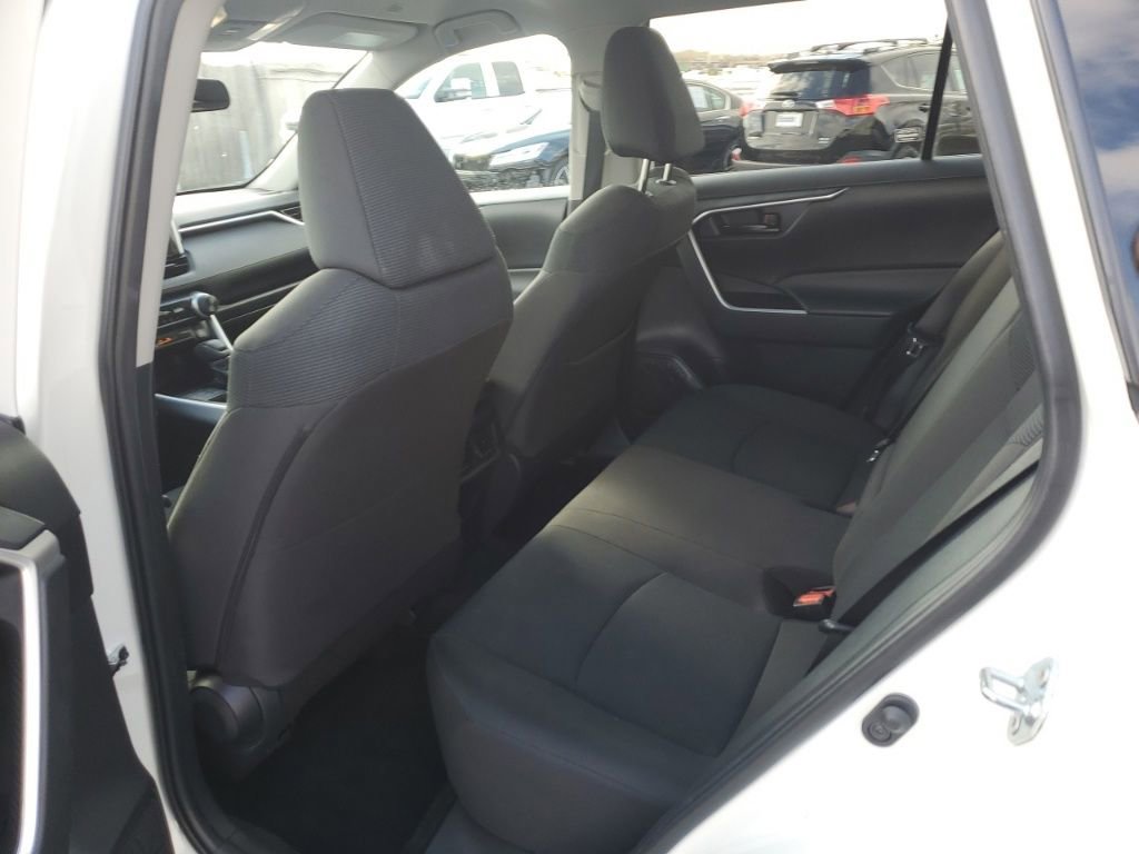 Used 2024 Toyota RAV4 LE image 26