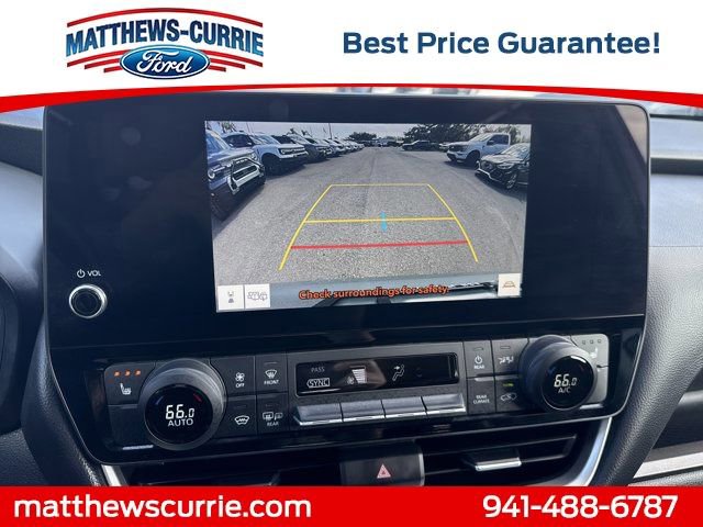 Used 2024 Toyota Grand Highlander XLE image 19