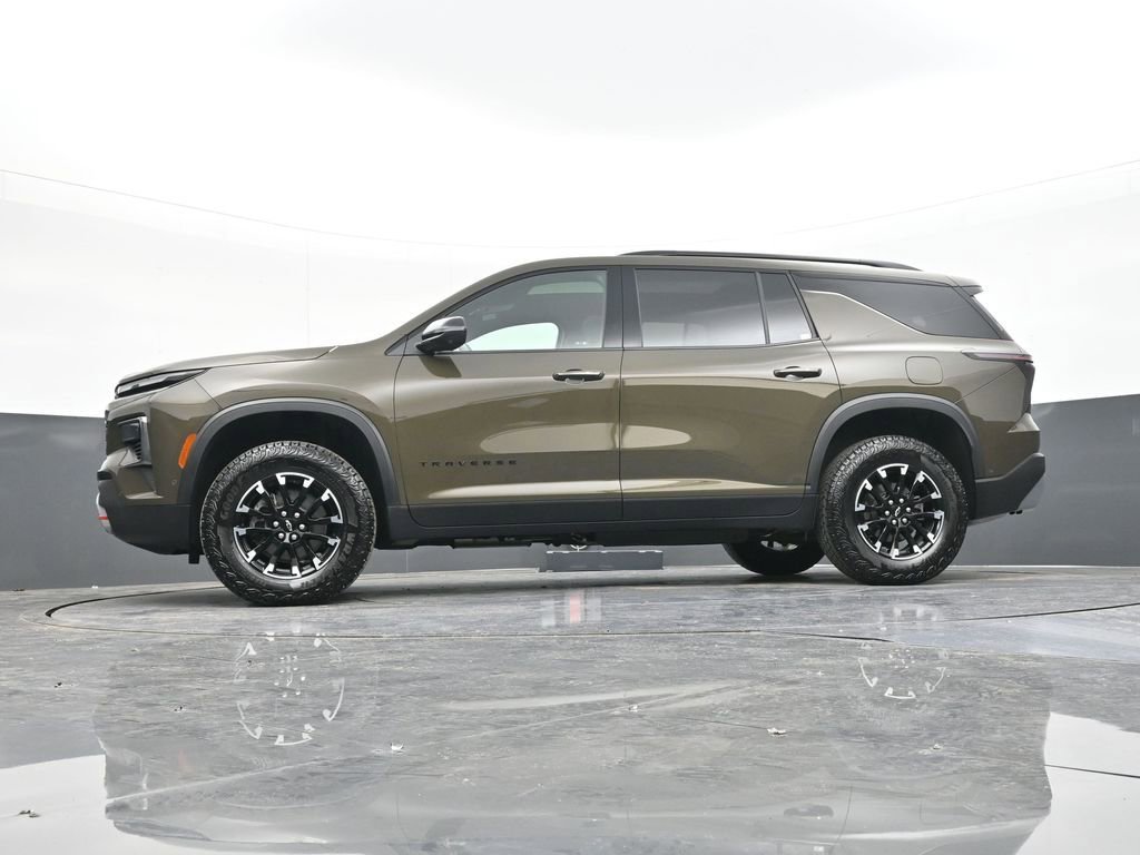 Used 2024 Chevrolet Traverse Z71 w/ Enhanced Driving Package image 54