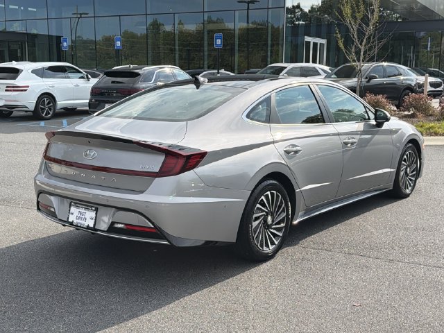 Certified 2023 Hyundai Sonata Limited FWD image 9