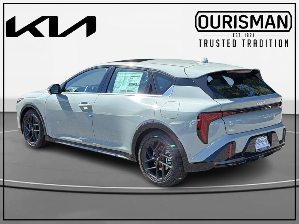 New 2026 Kia K4 GT-Line Turbo FWD image 3