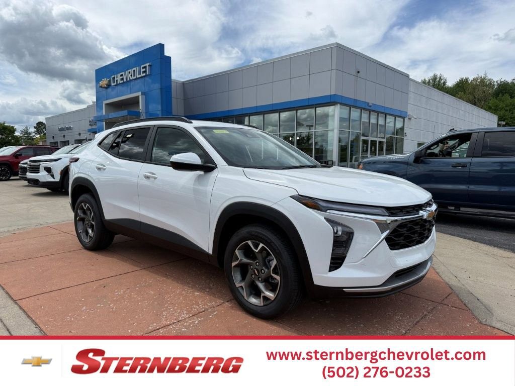 New 2026 Chevrolet Trax LT w/ Sunroof Package FWD video 1