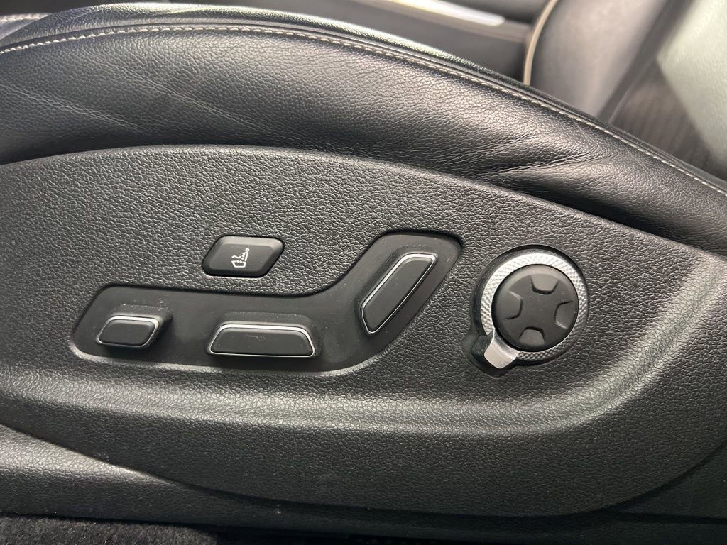 Used 2021 Genesis GV80 2.5T w/ Prestige Package 04 image 29