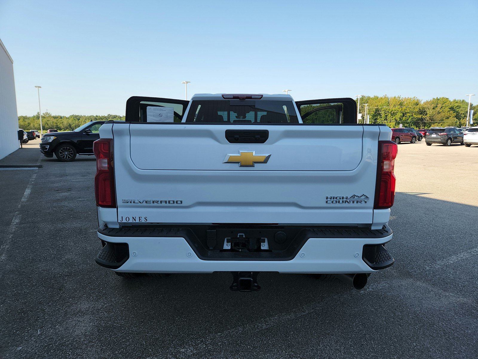 New 2026 Chevrolet Silverado 3500 High Country w/ High Country Premium Package AWD/4WD image 35