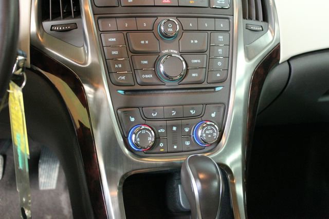 Used 2015 Buick Verano image 19