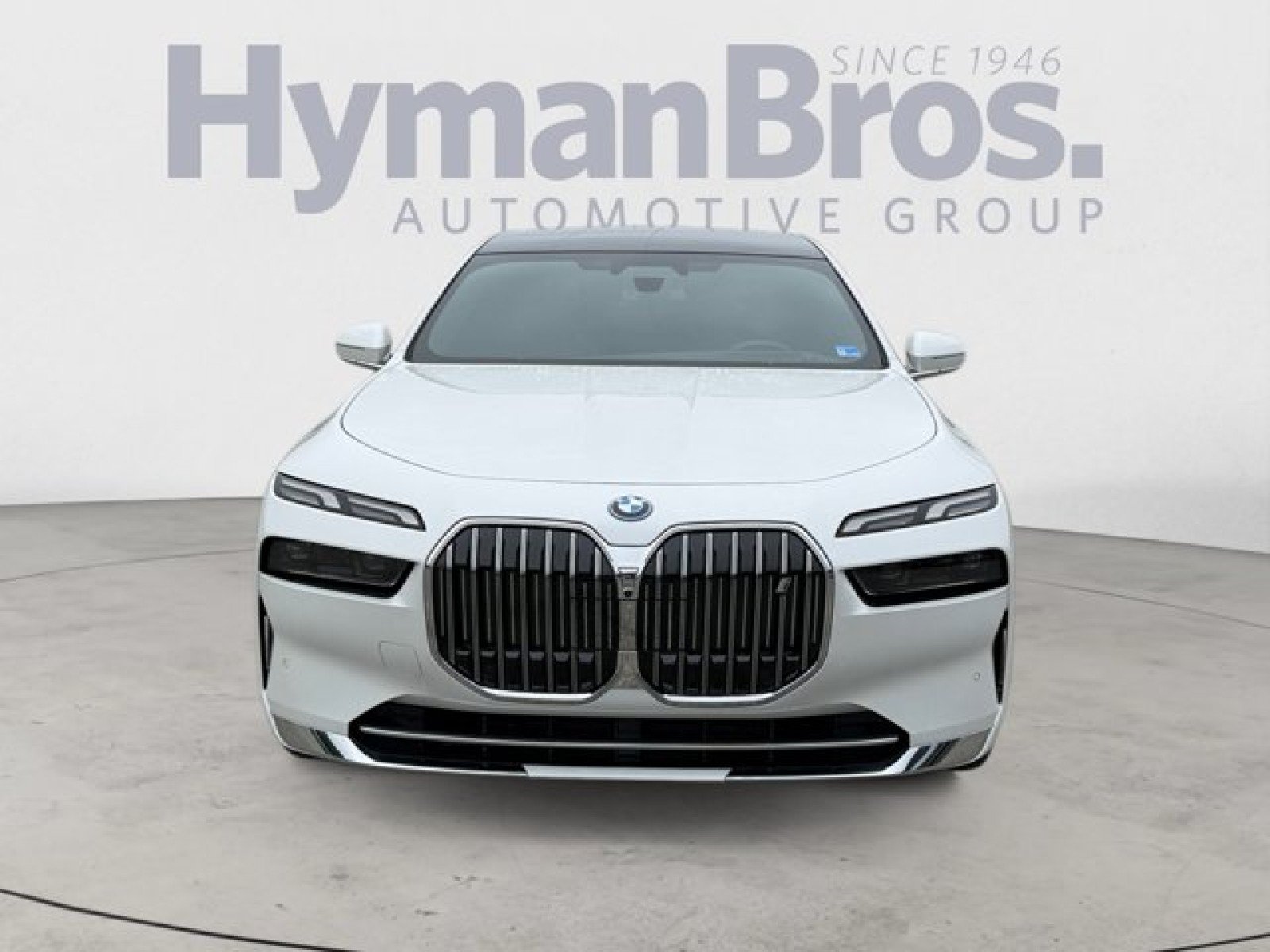Used 2023 BMW i7 xDrive60 AWD/4WD image 8