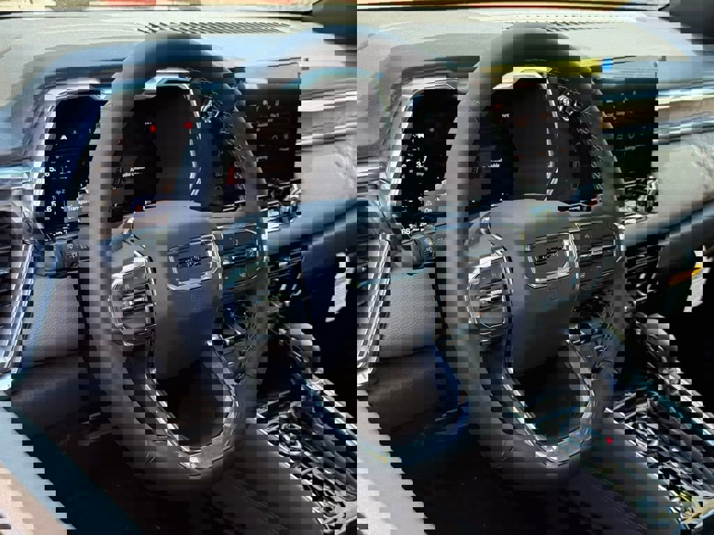 New 2026 GMC Canyon Denali image 15