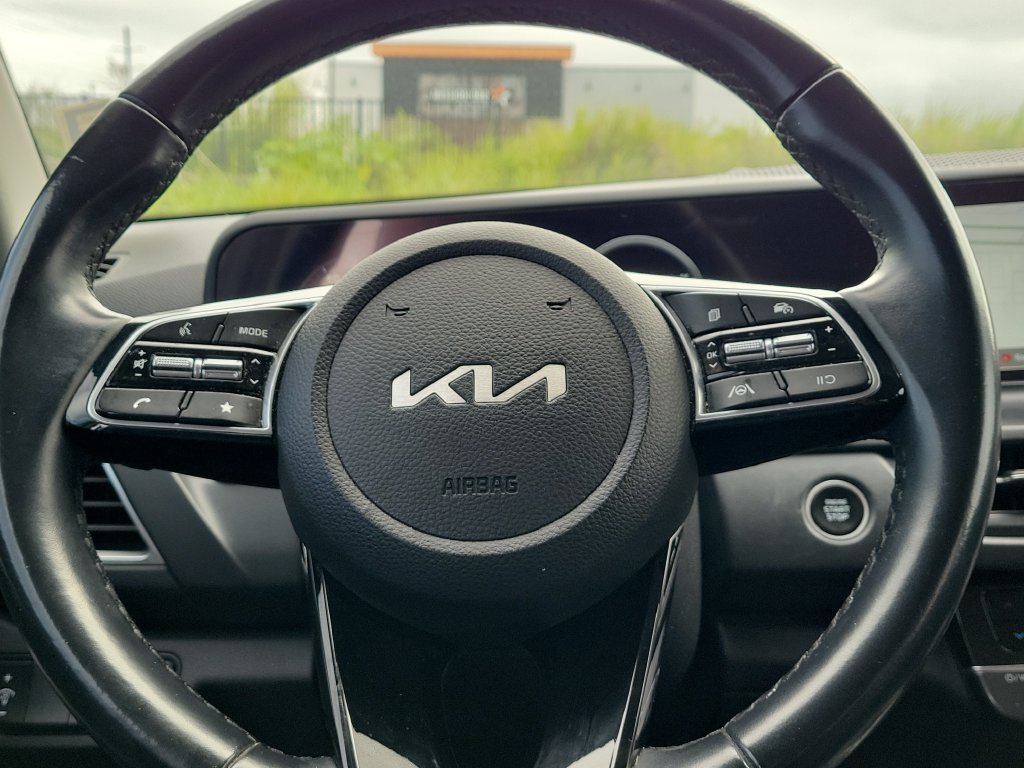 Used 2024 Kia Seltos EX FWD image 10