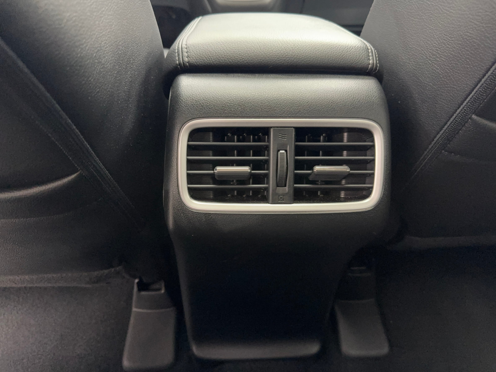 Used 2016 Honda CR-V Touring image 47