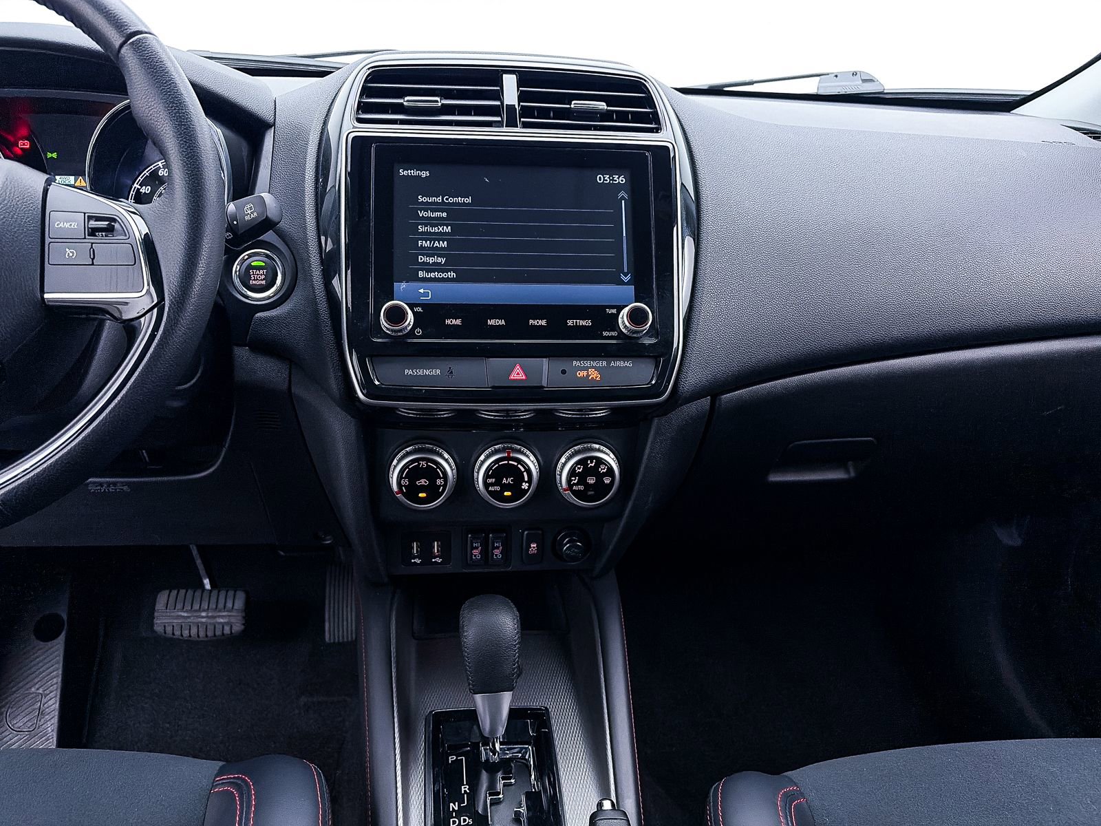 Used 2024 Mitsubishi Outlander Sport SE AWD/4WD image 5
