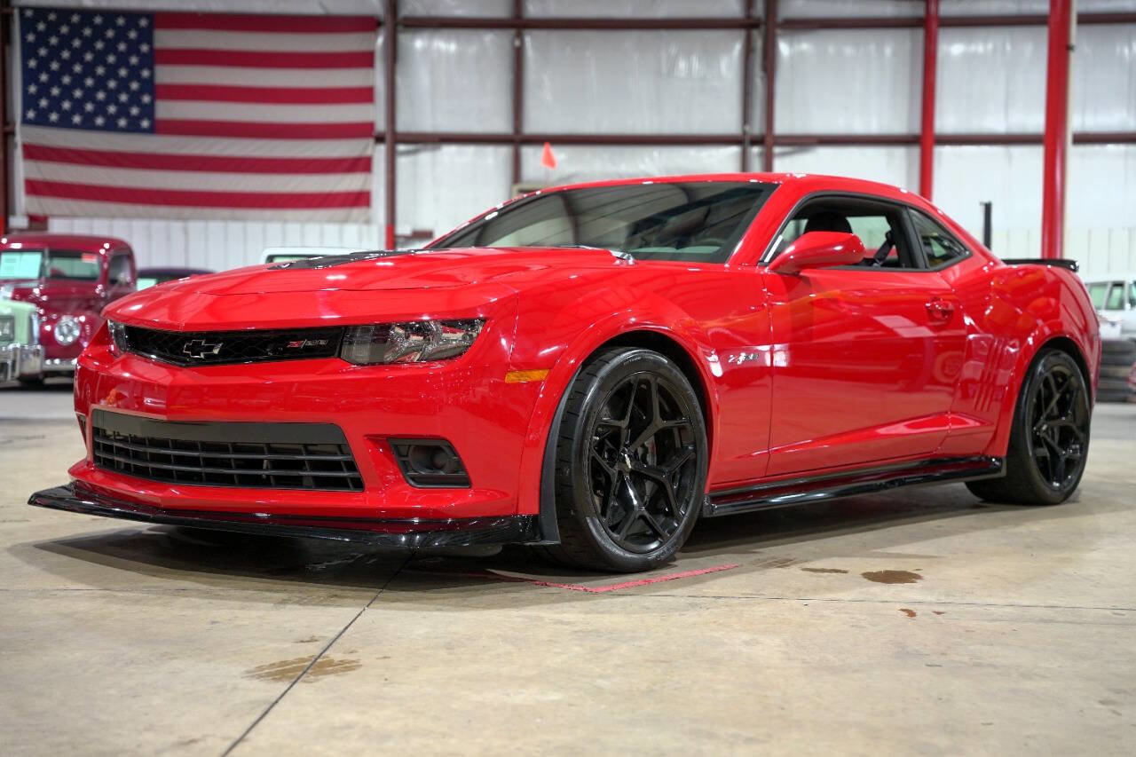 Used 2014 Chevrolet Camaro Z/28 RWD image 1