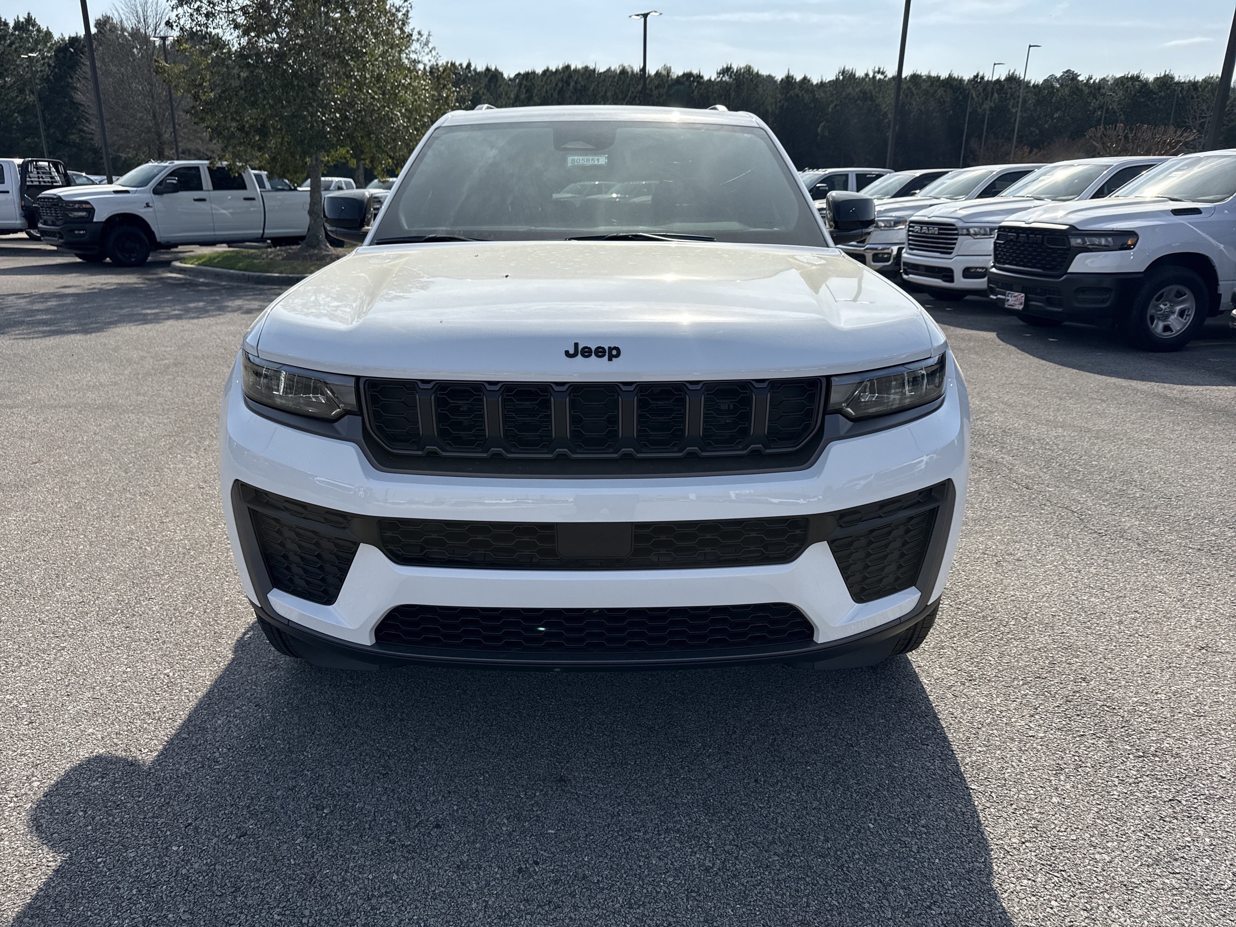 New 2026 Jeep Grand Cherokee Altitude RWD image 2