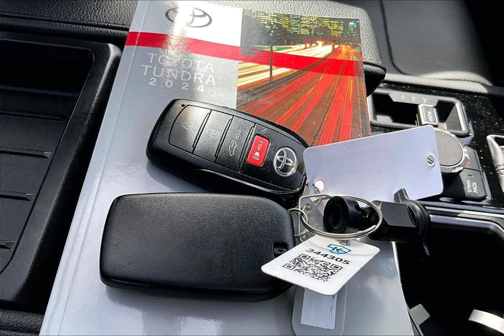 Used 2024 Toyota Tundra Limited w/ TRD Off-Road Package AWD/4WD image 36