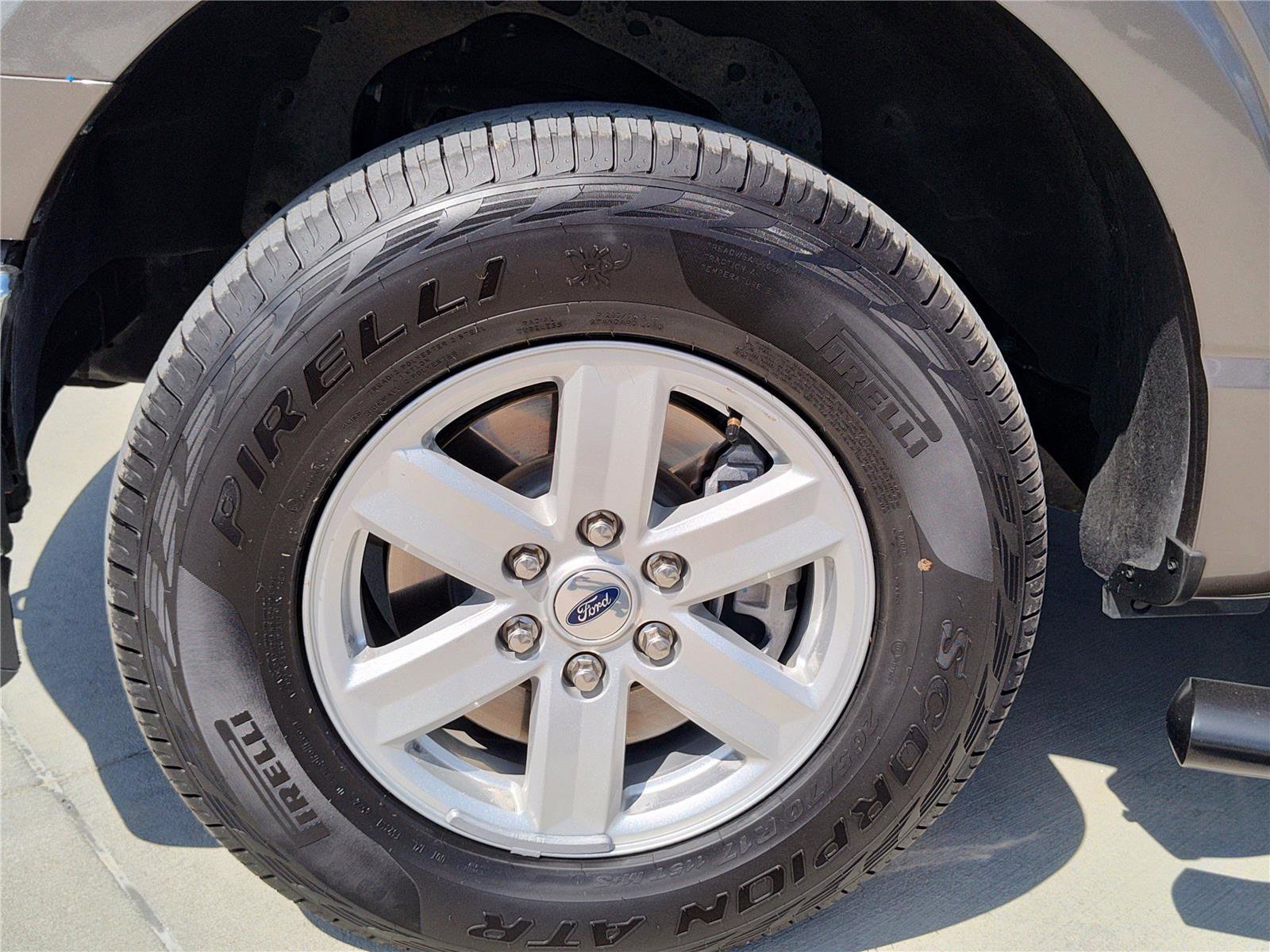 Used 2023 Ford F150 XLT image 11