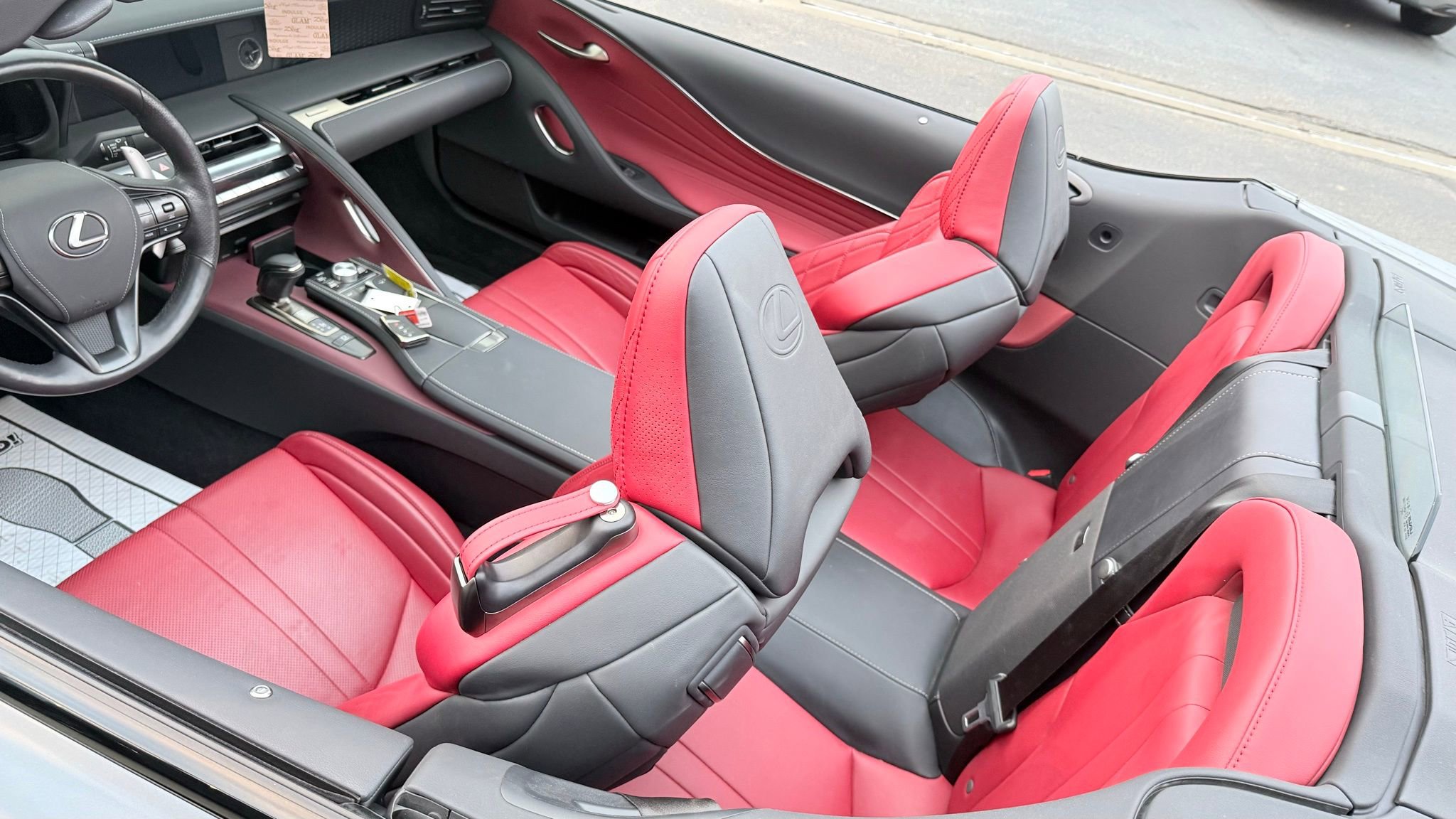 Used 2021 Lexus LC 500 Convertible image 32