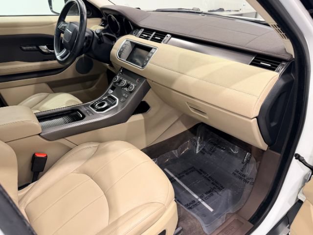 Used 2018 Land Rover Range Rover Evoque SE AWD/4WD image 33