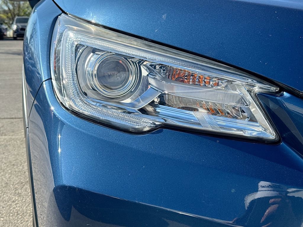 Used 2022 Subaru Ascent Limited w/ Technology Package image 42