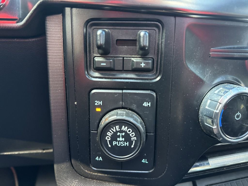 Certified 2023 Ford F150 Platinum w/ Equipment Group 701A High image 31