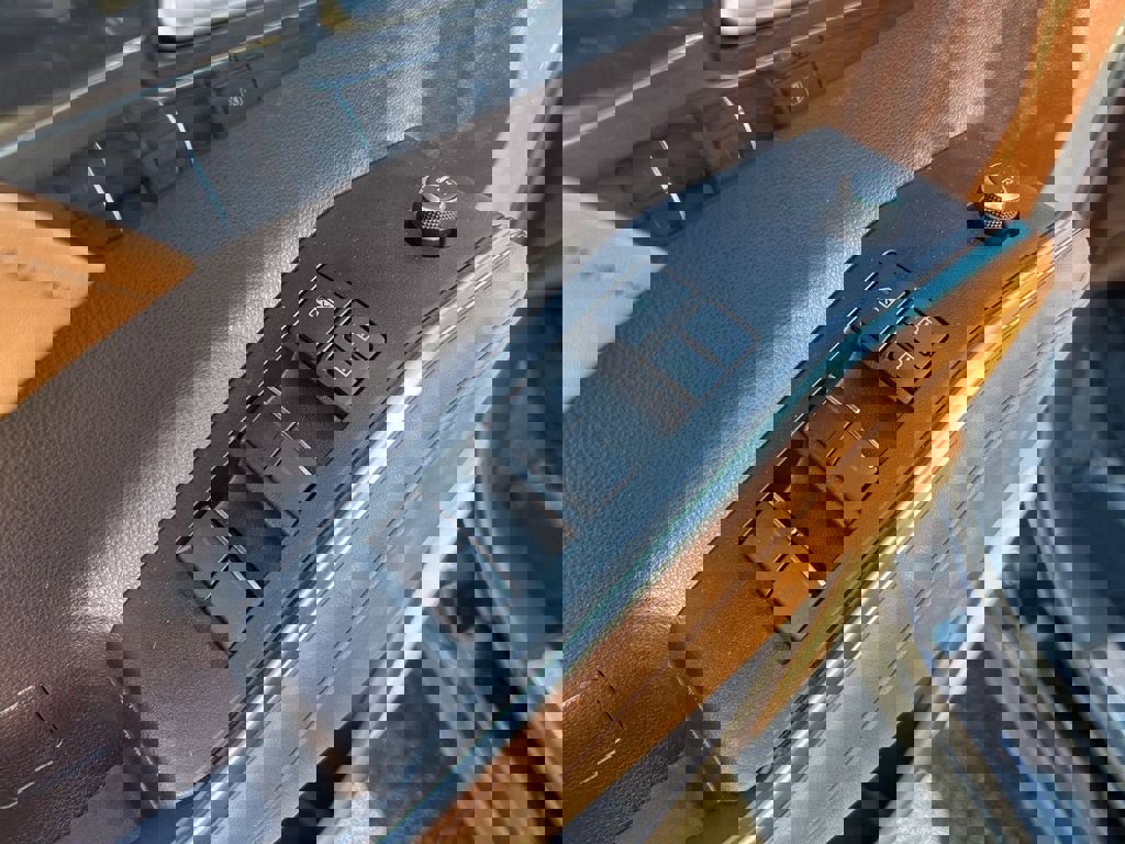 Used 2020 Toyota Highlander Platinum image 23