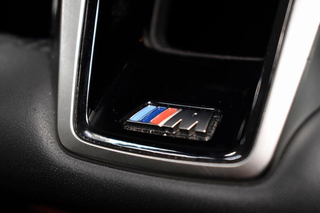 Used 2025 BMW 760i xDrive image 30