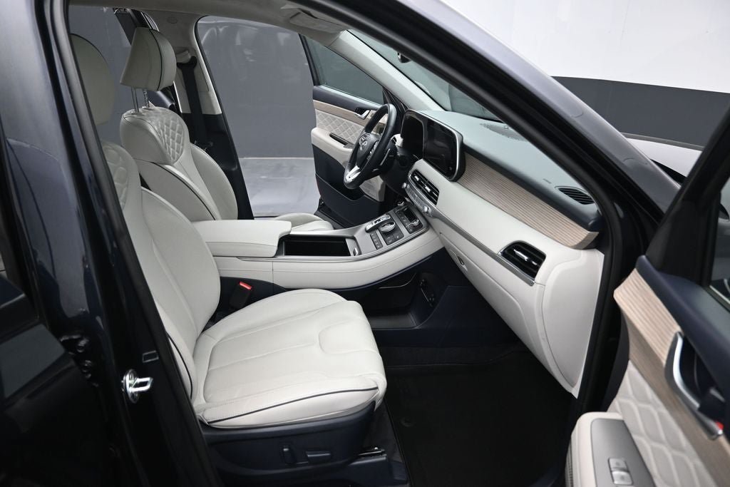 Certified 2022 Hyundai Palisade Calligraphy FWD image 39