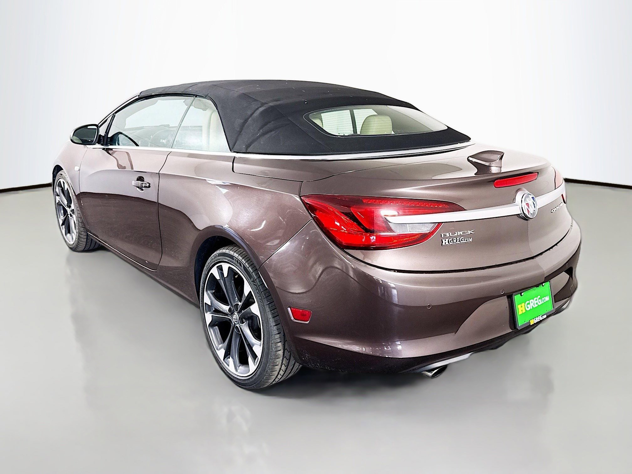 Used 2017 Buick Cascada Premium image 7