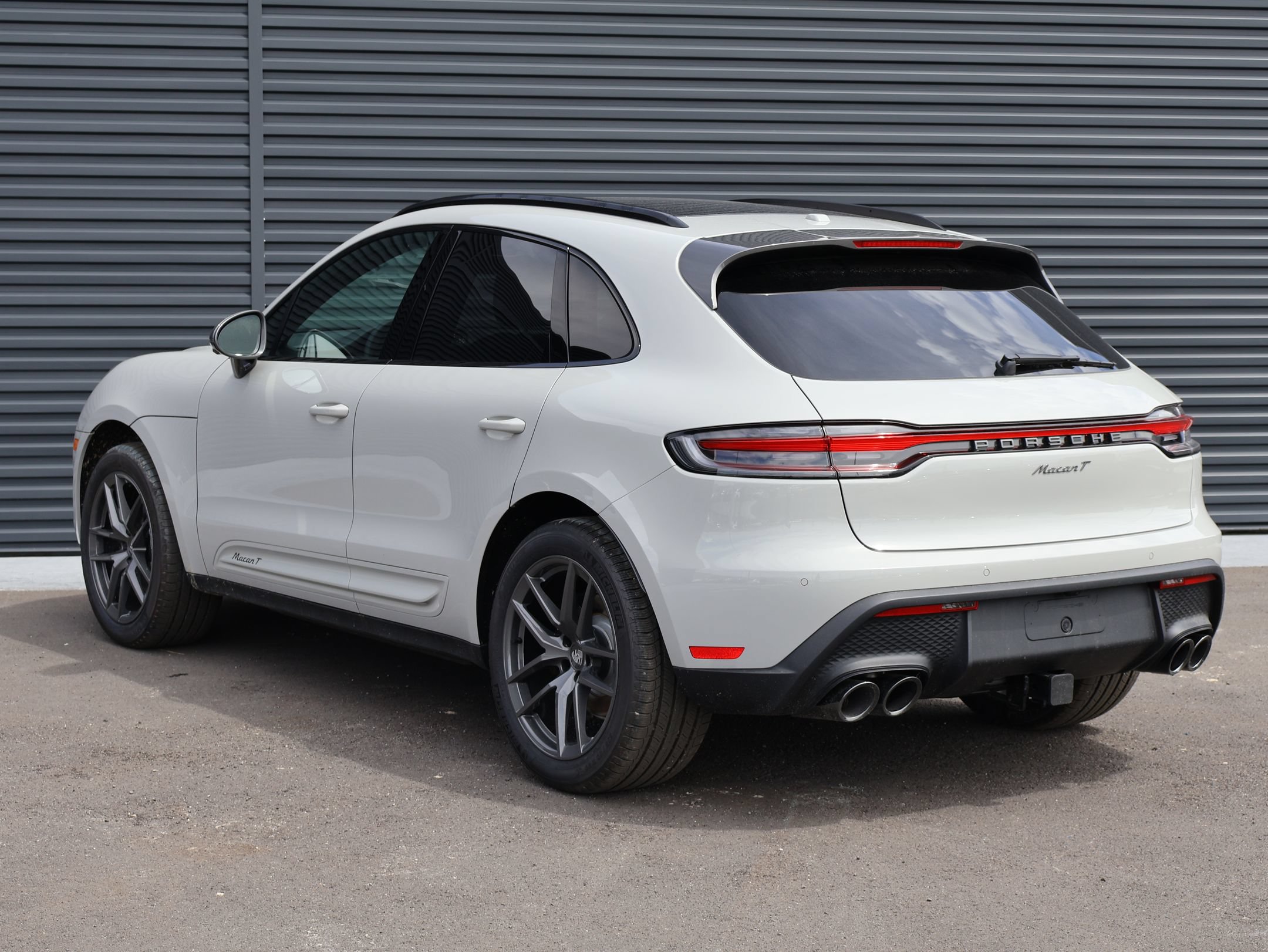 New 2026 Porsche Macan Turbo AWD/4WD image 3