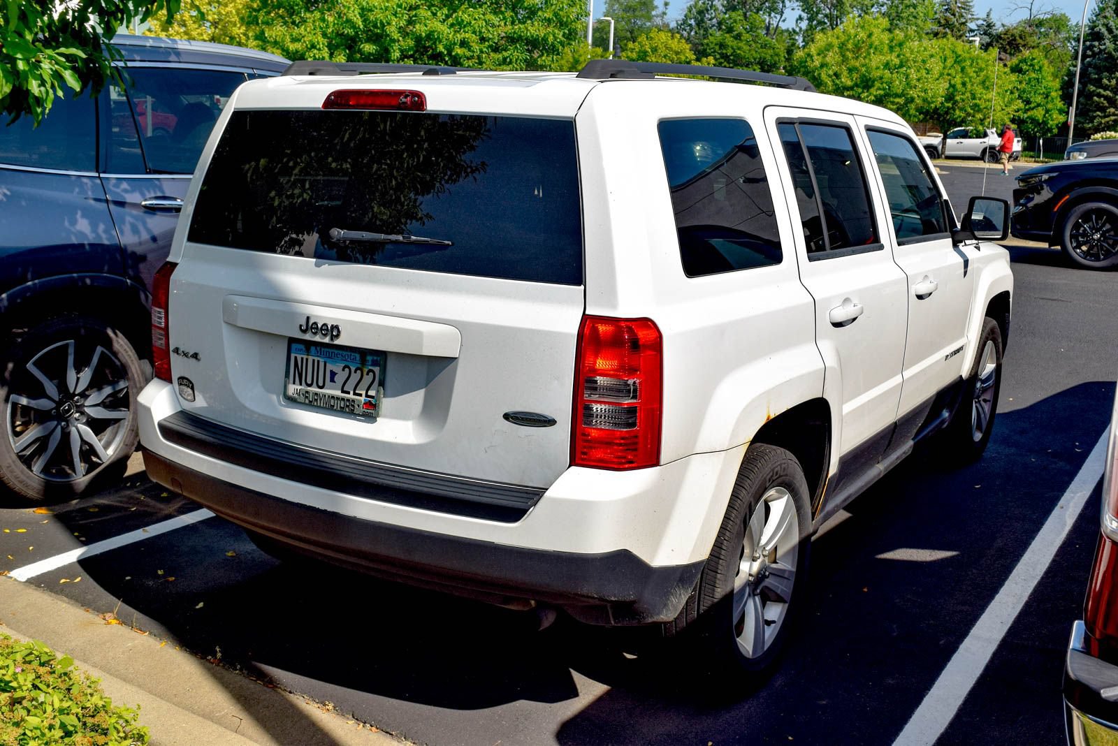 Used 2015 Jeep Patriot Latitude AWD/4WD image 15