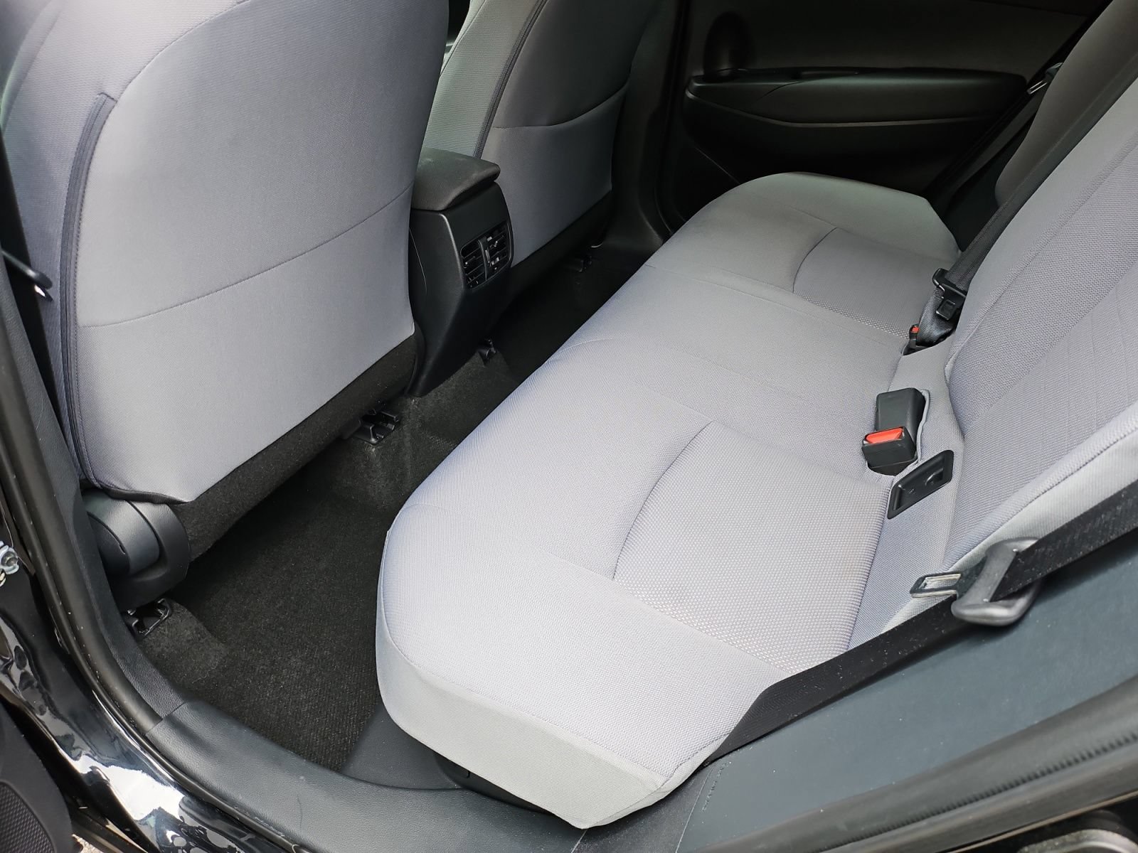 Used 2023 Toyota Corolla Cross AWD Hybrid image 33