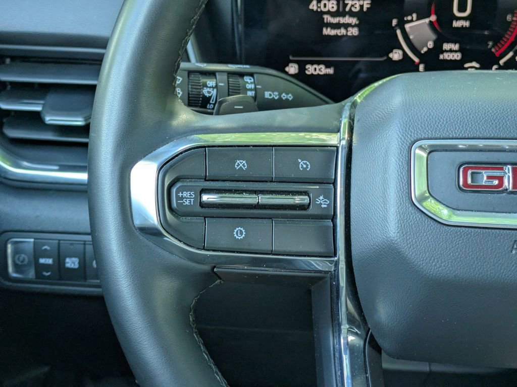 Used 2025 GMC Terrain Elevation image 16