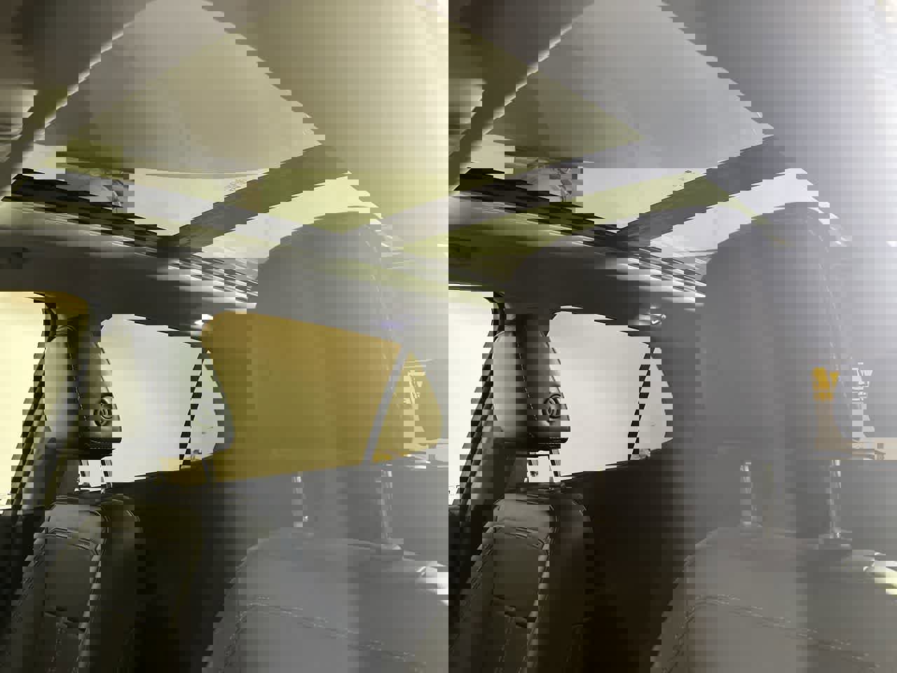 Used 2023 Chevrolet Equinox Premier image 25