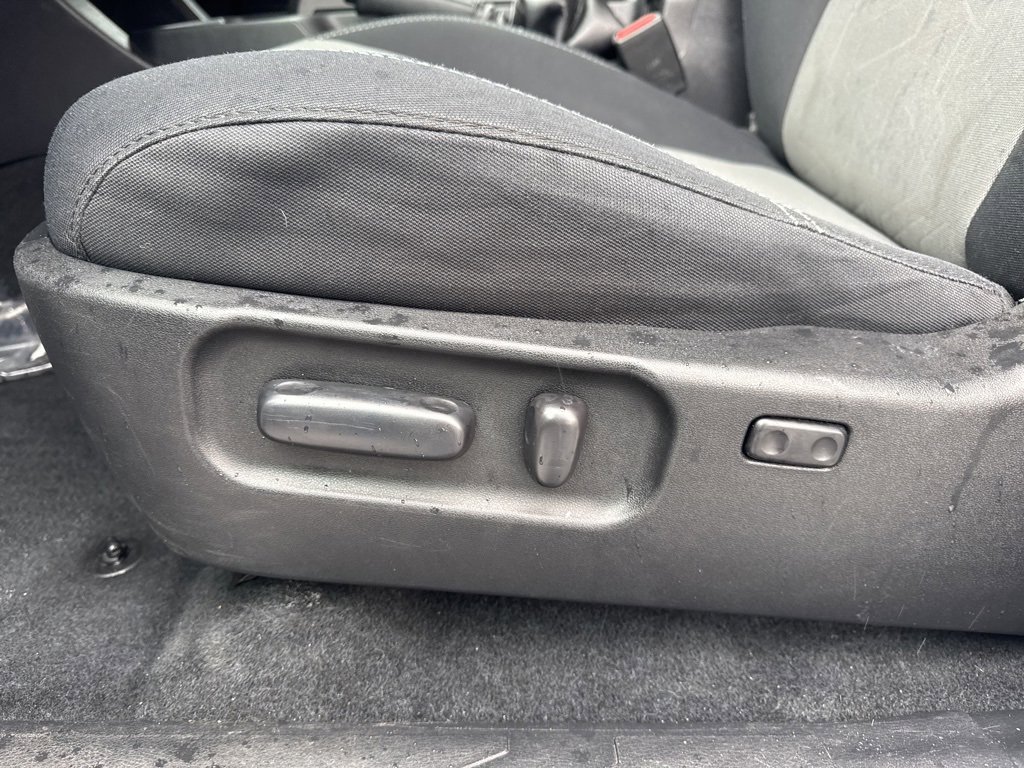 Used 2020 Toyota Tacoma TRD Sport image 16