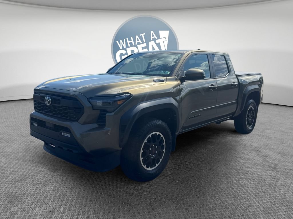 Used 2024 Toyota Tacoma TRD Off-Road w/ TRD Off Road Upgrade Package AWD/4WD image 8